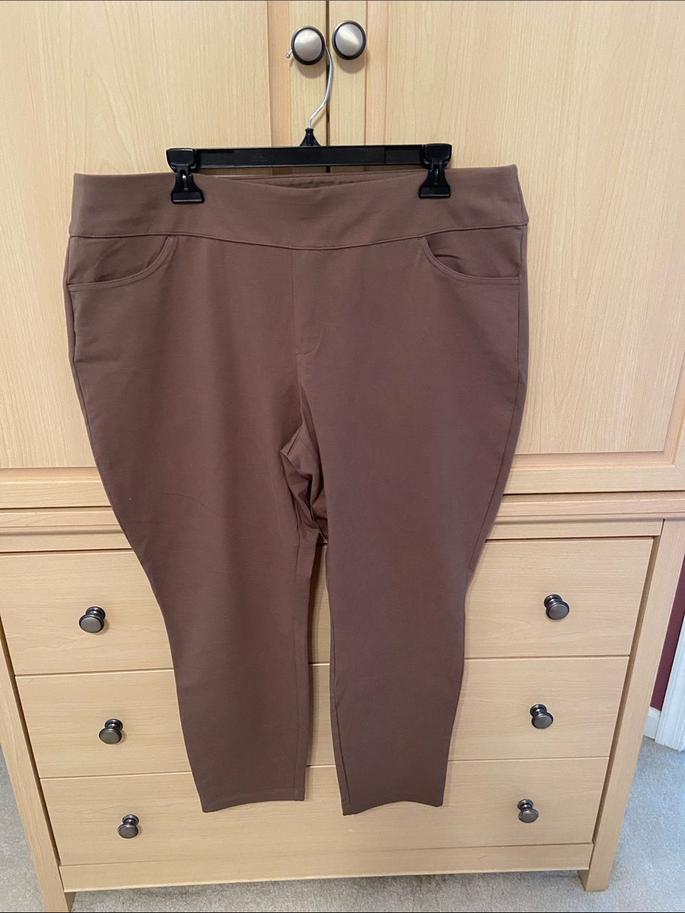 Susan Graver Brown Stretch Pull-On Pants